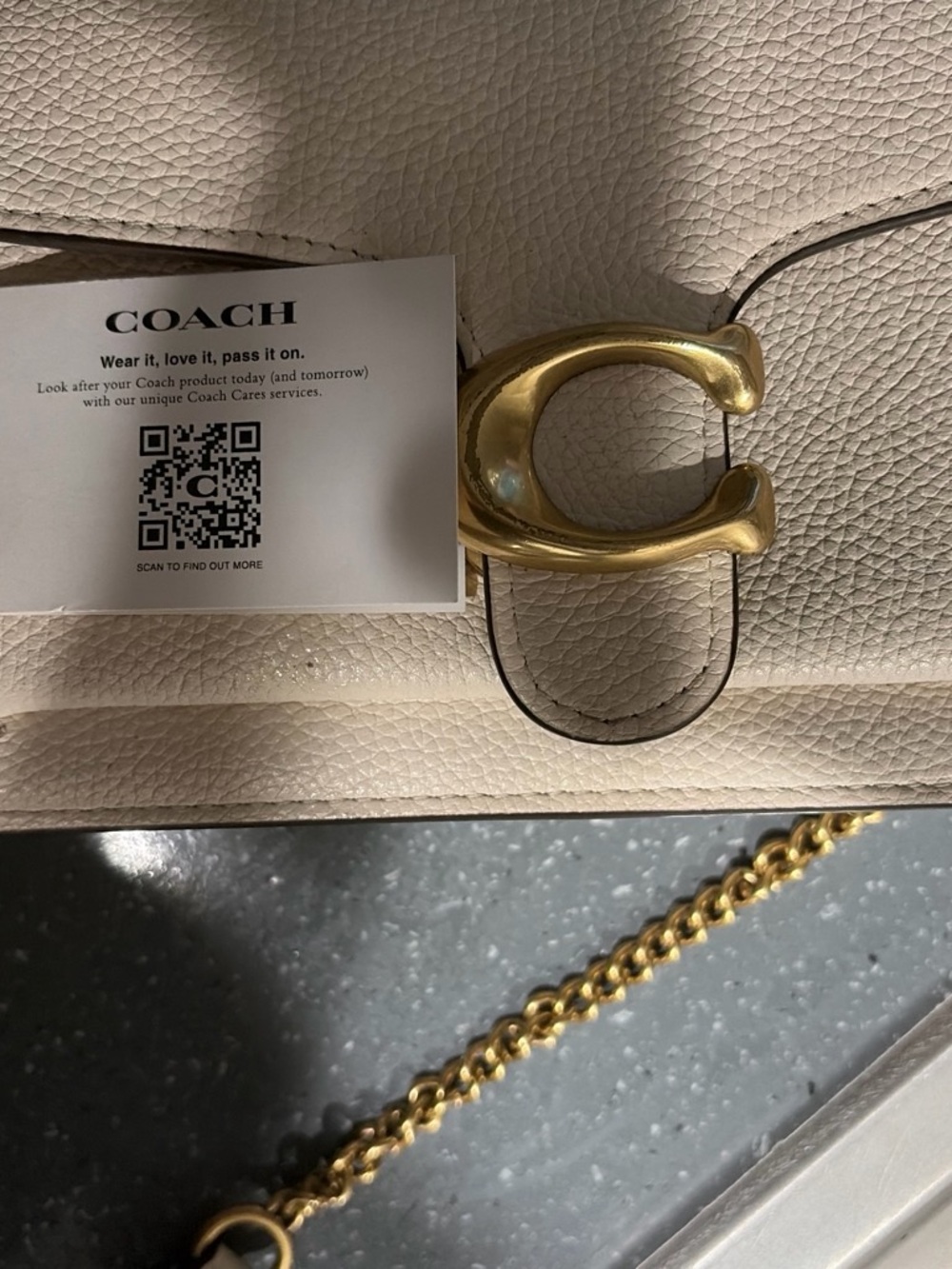 Coach Cream Leather Crossbody with Gold Chain and C Clasp - Picture 5 of 7